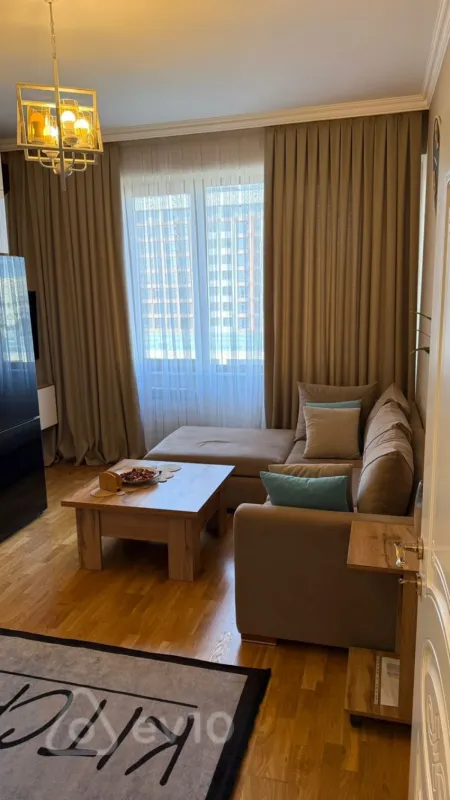 Kirayə verilir 3 otaqlı yeni tikili 90 m²