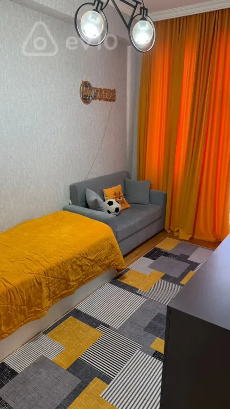 Kirayə verilir 3 otaqlı yeni tikili 90 m²