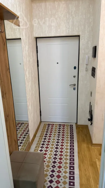 Kirayə verilir 3 otaqlı yeni tikili 90 m²