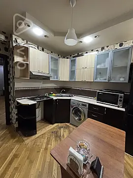 Kirayə verilir 3 otaqlı yeni tikili 61 m²