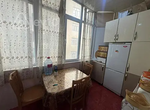 Kirayə verilir 2 otaqlı yeni tikili 70 m²