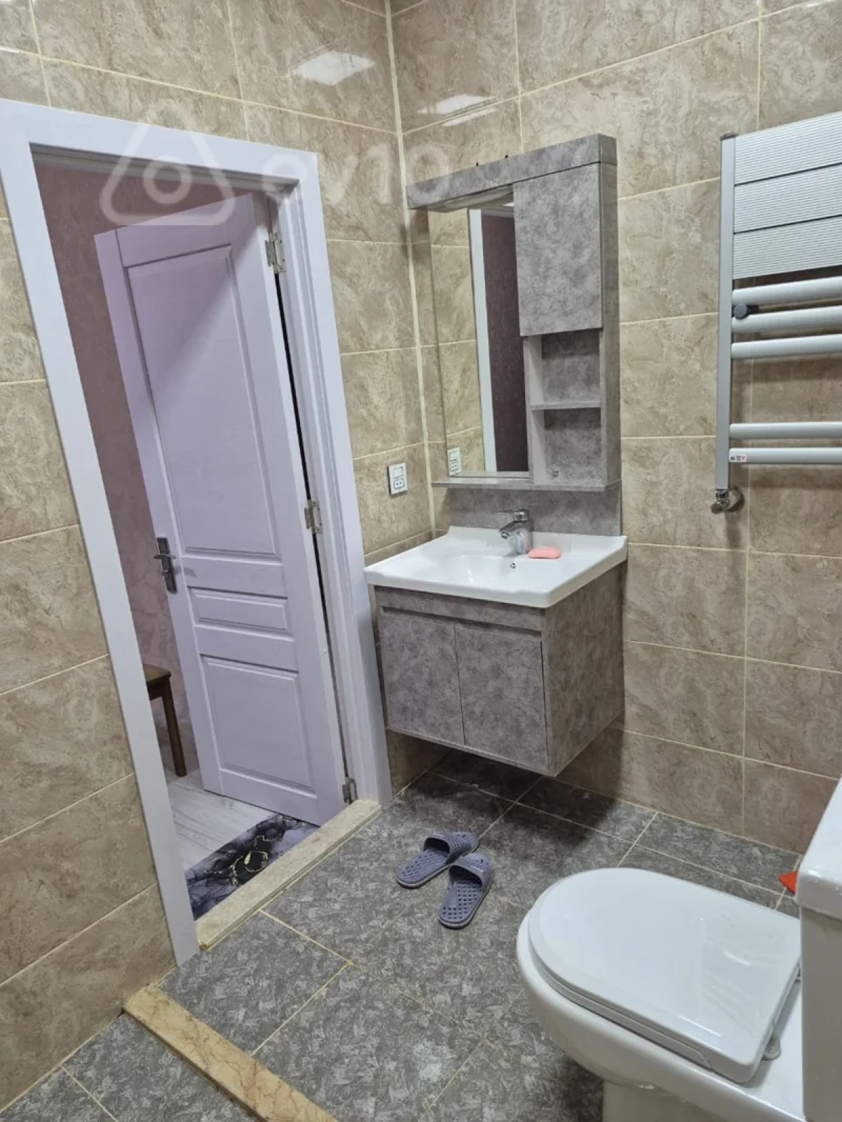 Kirayə verilir 2 otaqlı yeni tikili 90 m²