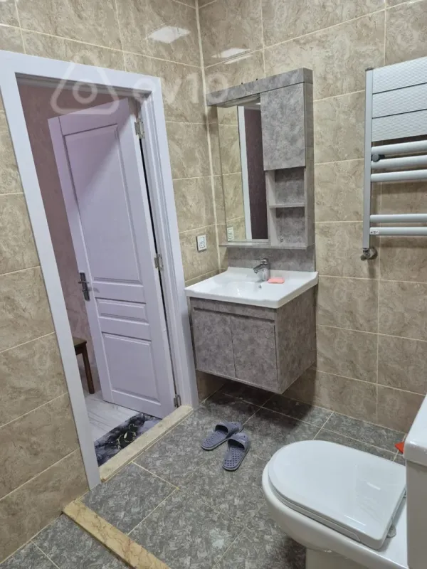 Kirayə verilir 2 otaqlı yeni tikili 90 m²