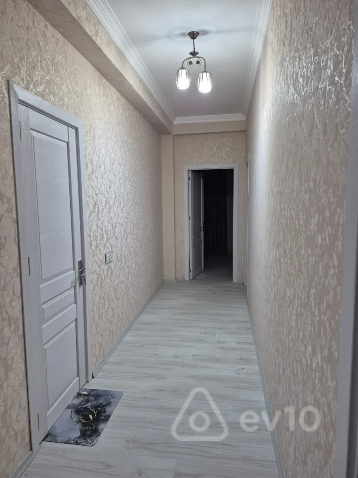Kirayə verilir 2 otaqlı yeni tikili 90 m²