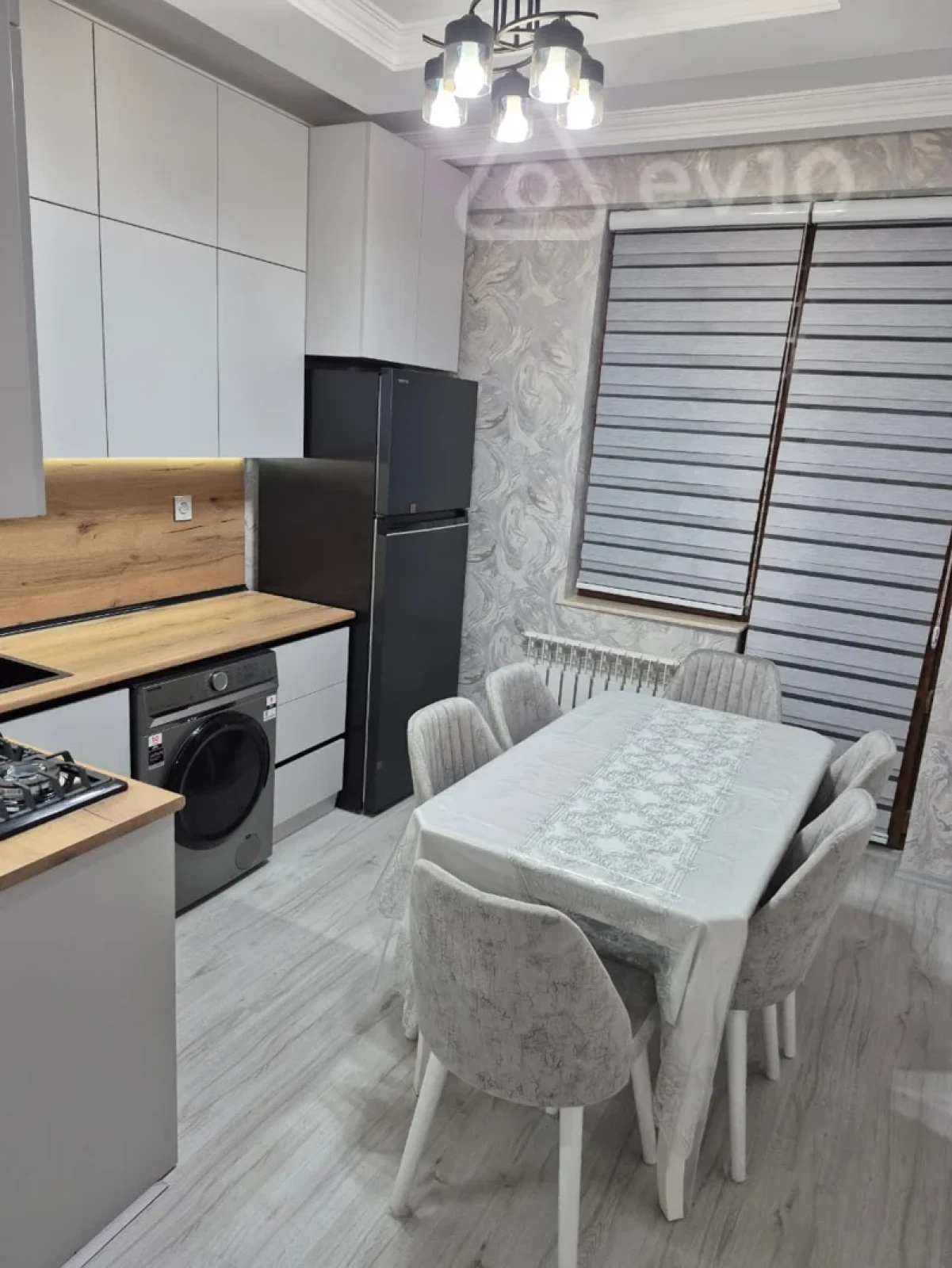 Kirayə verilir 2 otaqlı yeni tikili 90 m²