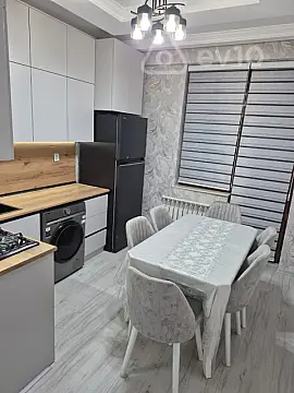 Kirayə verilir 2 otaqlı yeni tikili 90 m²