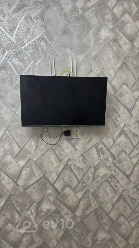 Kirayə verilir 2 otaqlı yeni tikili 90 m²