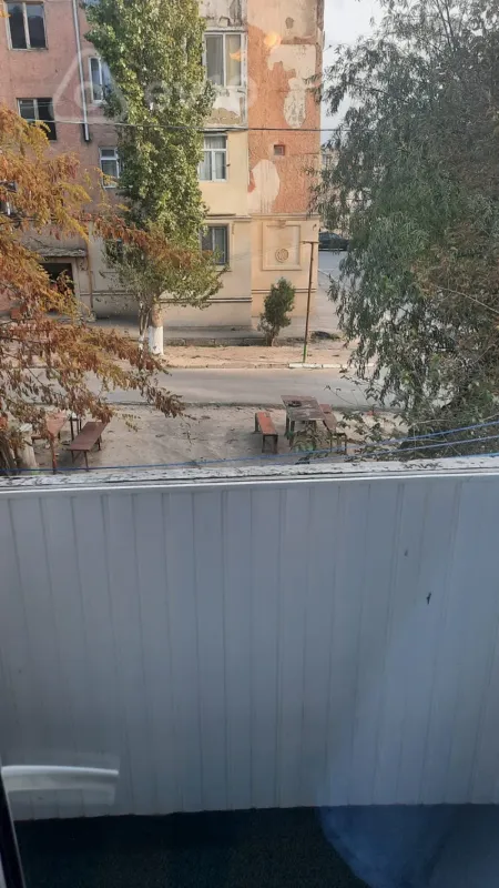 Kirayə verilir 2 otaqlı köhnə tikili 54 m²