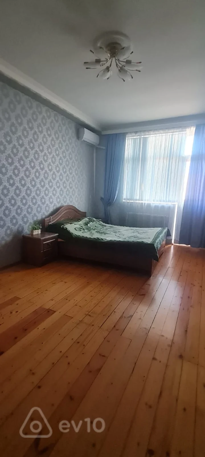 Kirayə verilir 2 otaqlı yeni tikili 85 m²