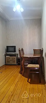 Kirayə verilir 2 otaqlı yeni tikili 85 m²