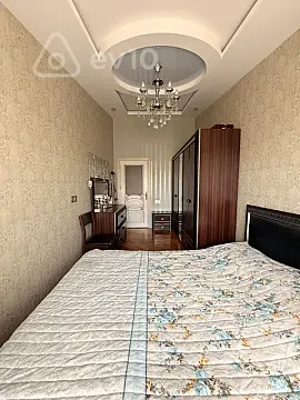 Kirayə verilir 2 otaqlı yeni tikili 70 m²