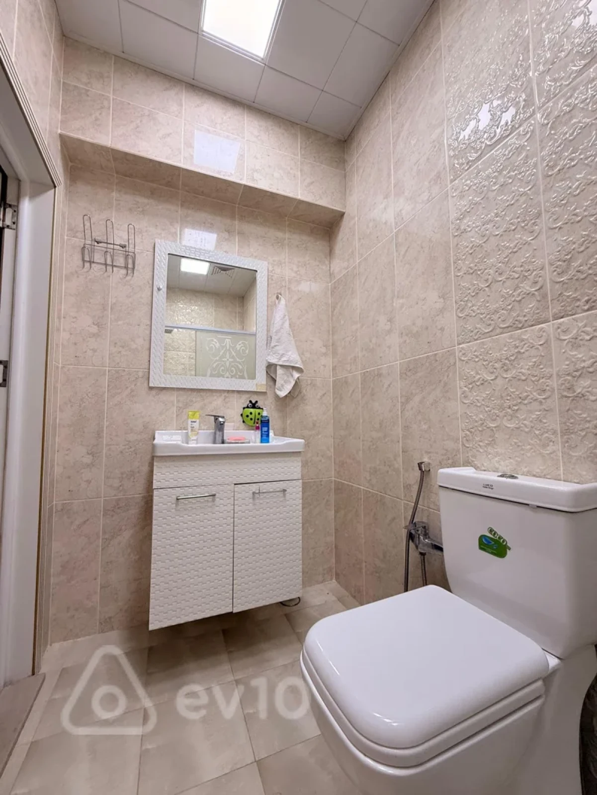 Kirayə verilir 2 otaqlı yeni tikili 70 m²