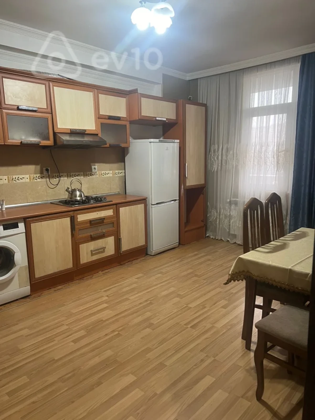 Kirayə verilir 2 otaqlı yeni tikili 60 m²