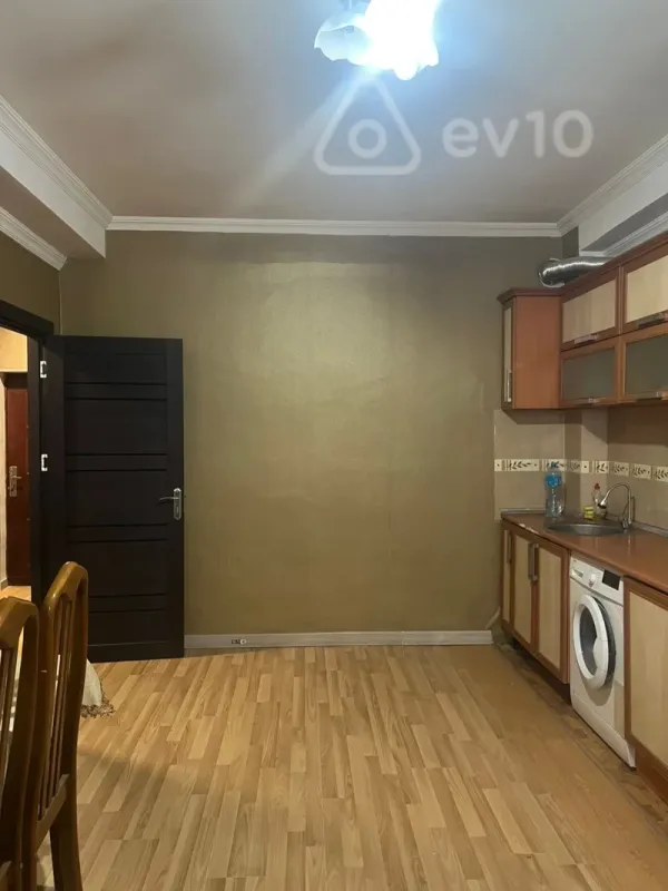 Kirayə verilir 2 otaqlı yeni tikili 60 m²