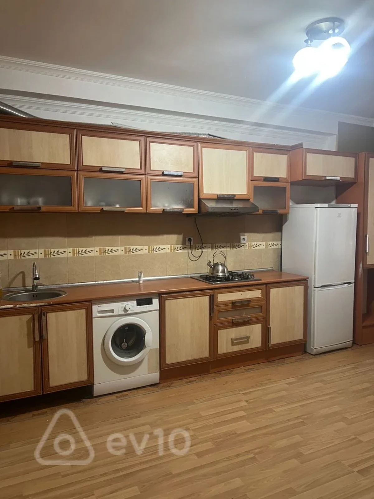 Kirayə verilir 2 otaqlı yeni tikili 60 m²