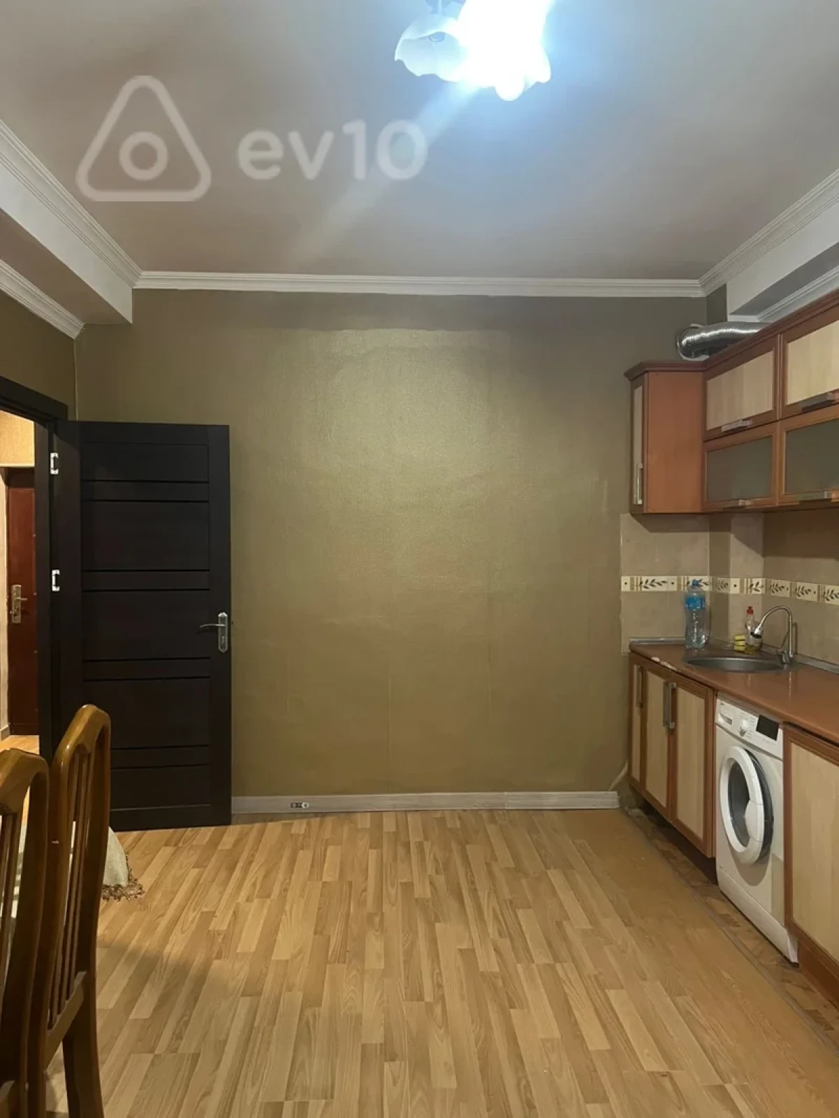 Kirayə verilir 2 otaqlı yeni tikili 60 m²