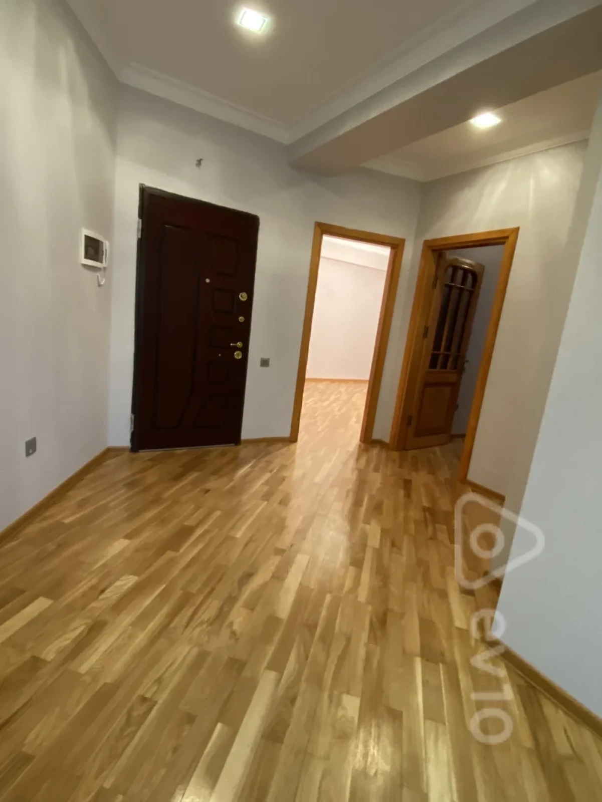 Satılır 2 otaqlı yeni tikili 86 m²
