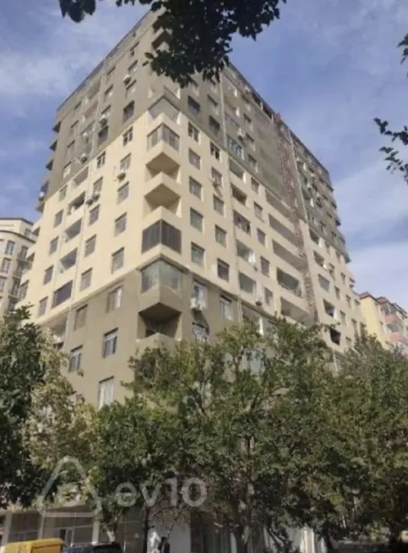 Satılır 2 otaqlı yeni tikili 53 m²