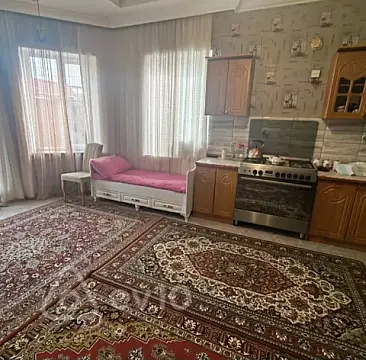 Satılır 9 otaqlı həyət evi 360 m²
