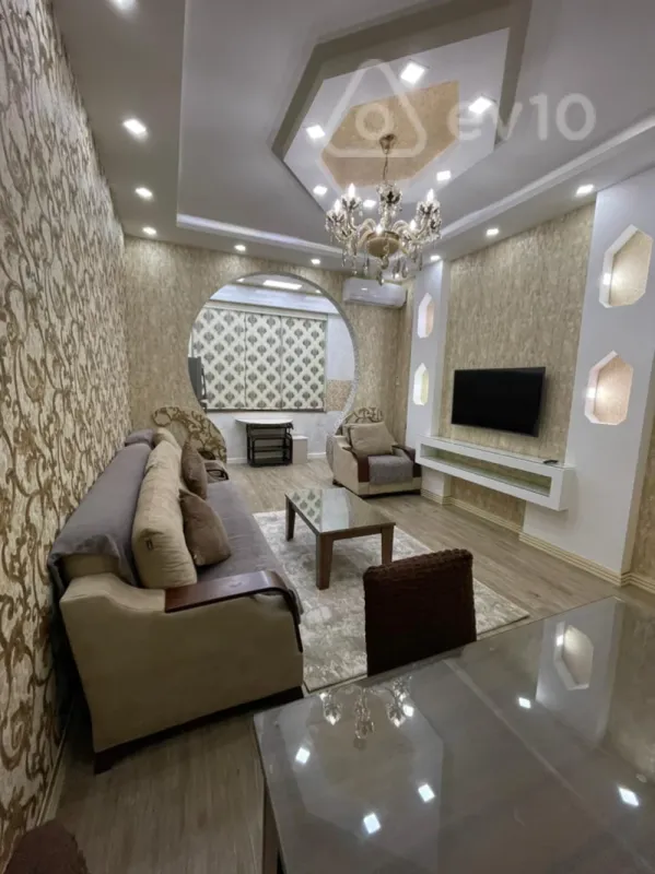 Kirayə verilir 3 otaqlı yeni tikili 80 m²