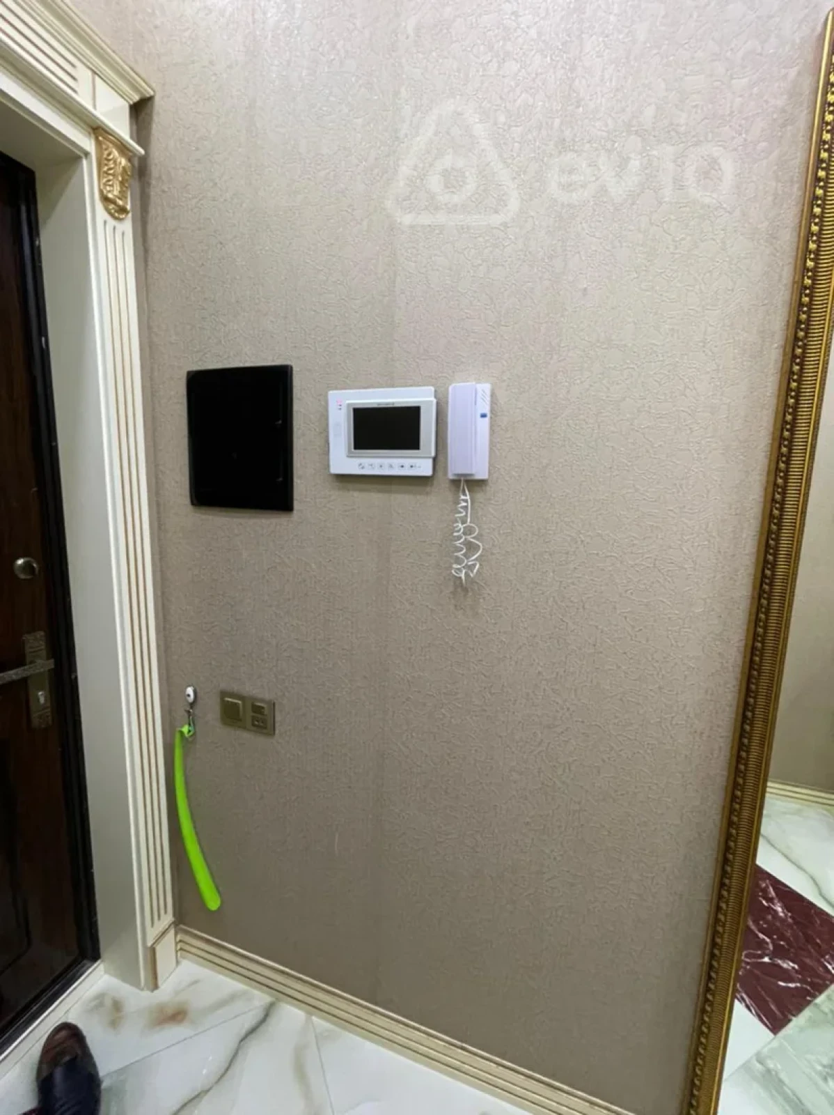 Kirayə verilir 3 otaqlı yeni tikili 80 m²