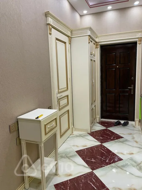 Kirayə verilir 3 otaqlı yeni tikili 80 m²