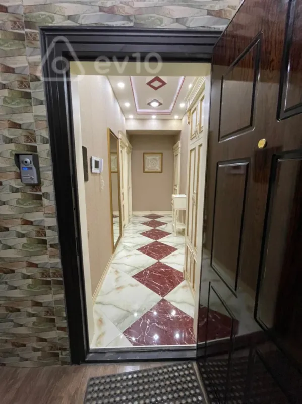 Kirayə verilir 3 otaqlı yeni tikili 80 m²