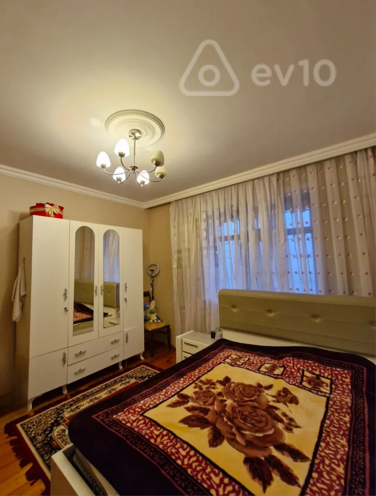 Kirayə verilir 3 otaqlı köhnə tikili 75 m²