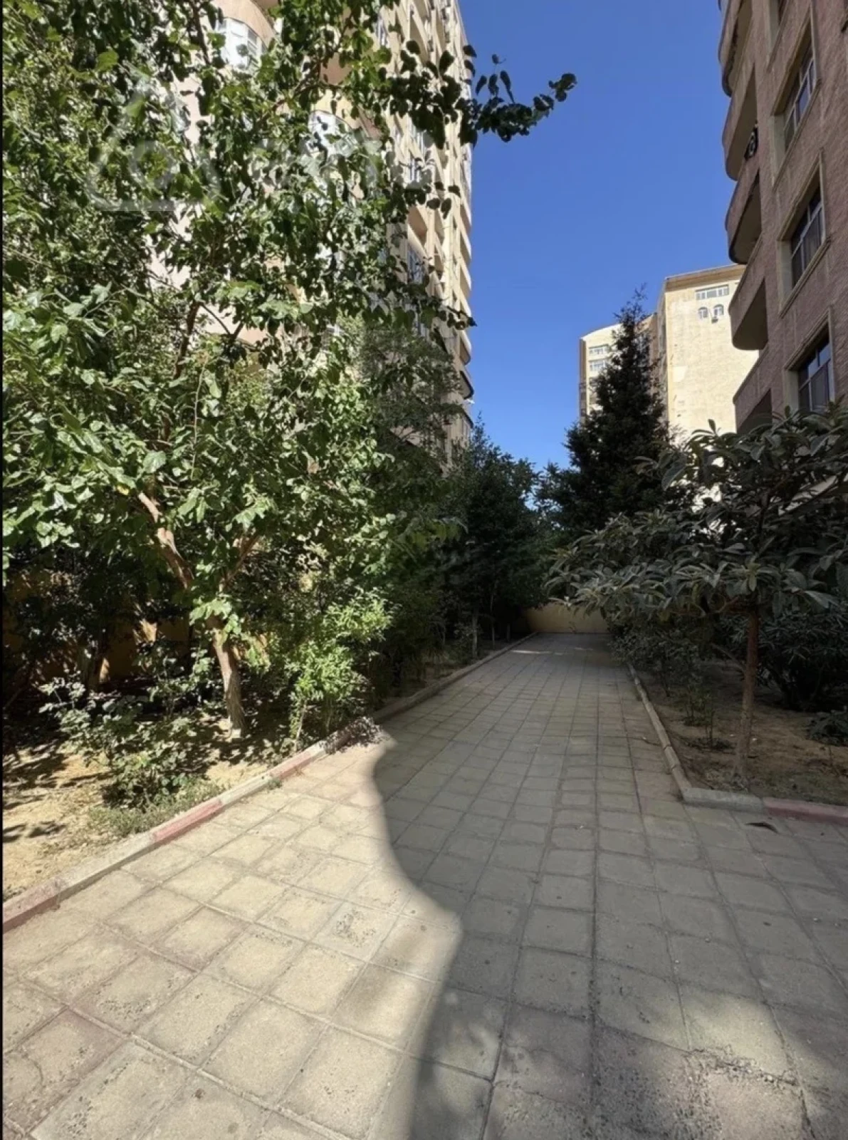 Satılır 4 otaqlı yeni tikili 161 m²