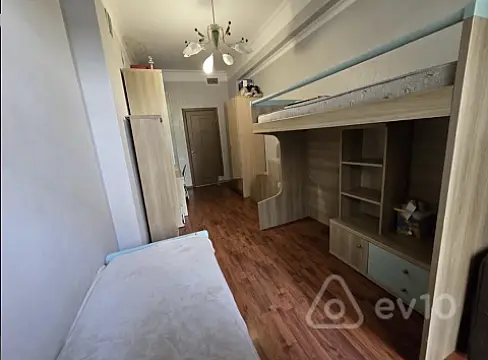 Satılır 4 otaqlı yeni tikili 161 m²