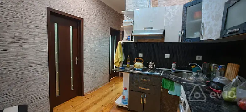 Satılır 3 otaqlı yeni tikili 72 m²