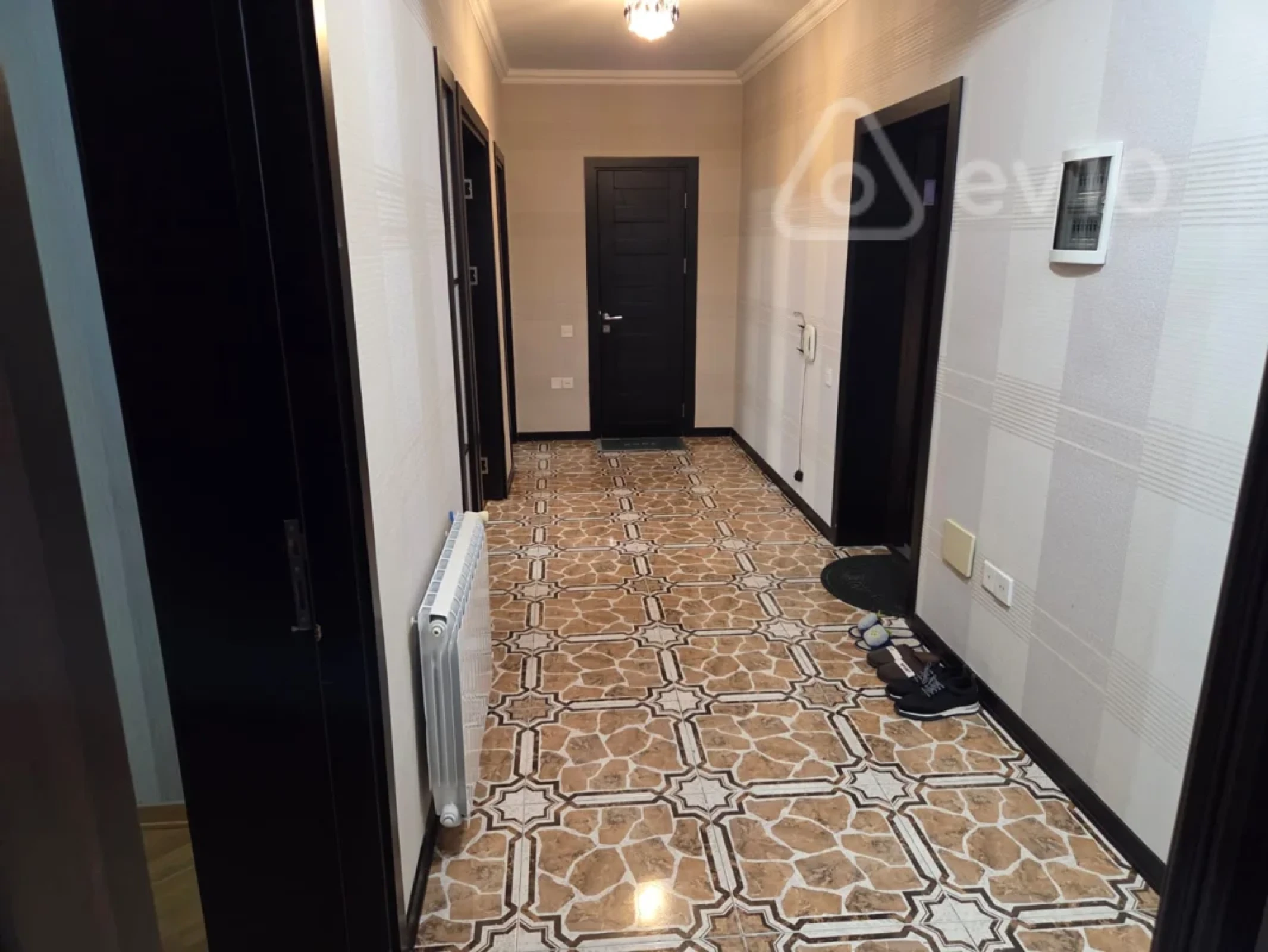 Kirayə verilir 2 otaqlı yeni tikili 101 m²