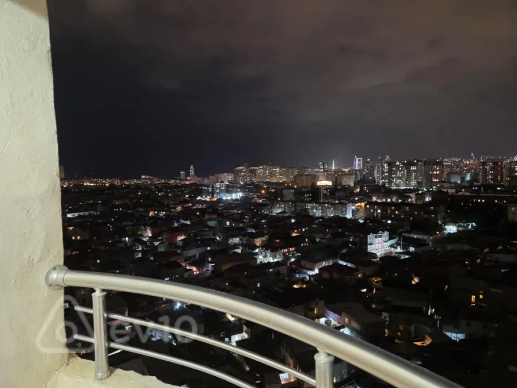 Kirayə verilir 2 otaqlı yeni tikili 101 m²