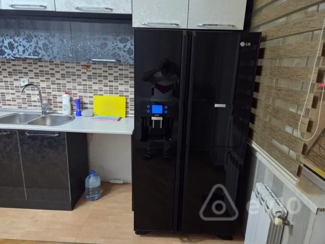 Kirayə verilir 2 otaqlı yeni tikili 101 m²