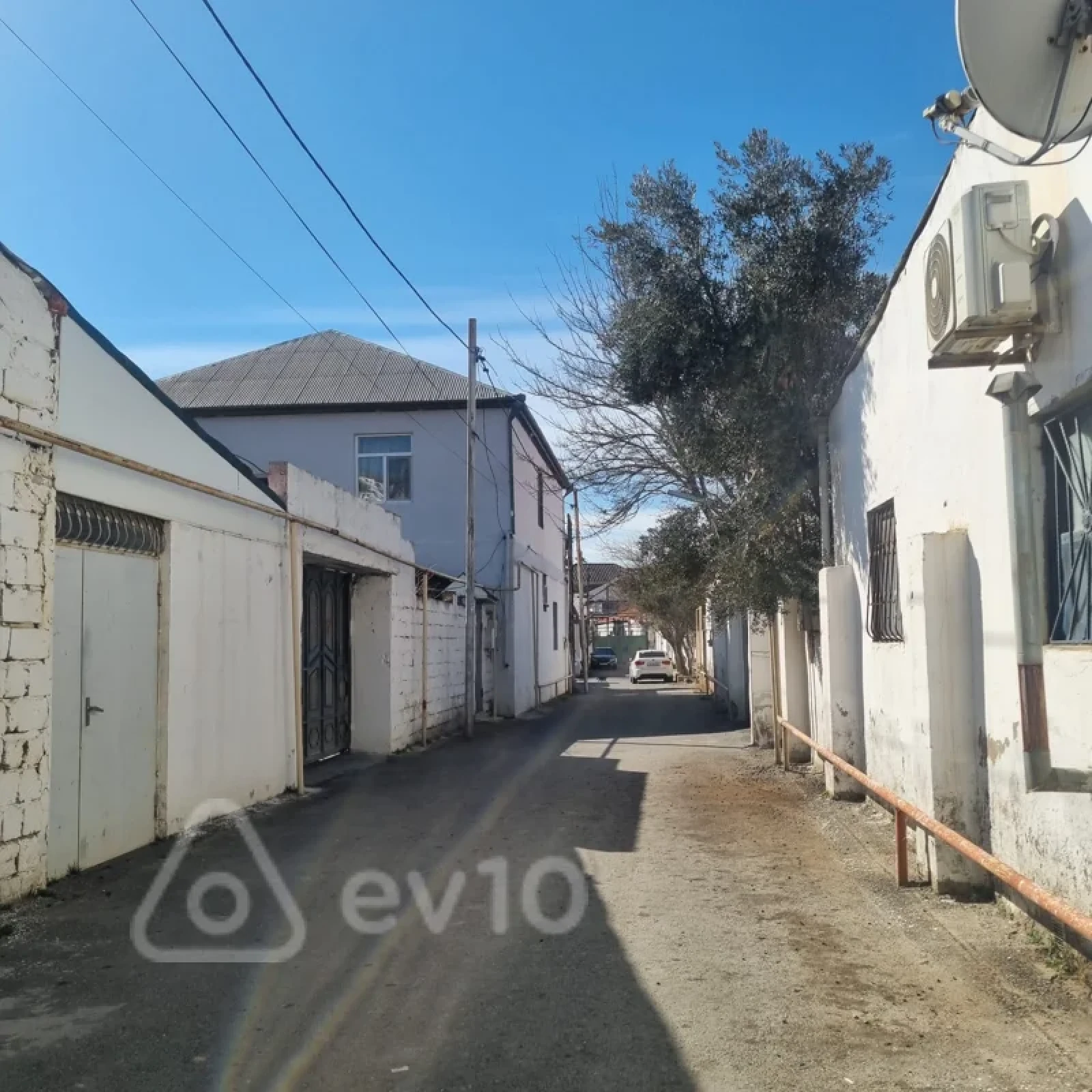 Satılır 2 otaqlı həyət evi 55 m²