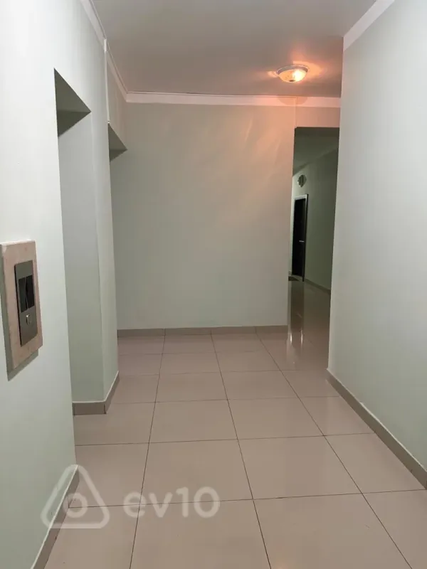 Kirayə verilir 2 otaqlı yeni tikili 80 m²