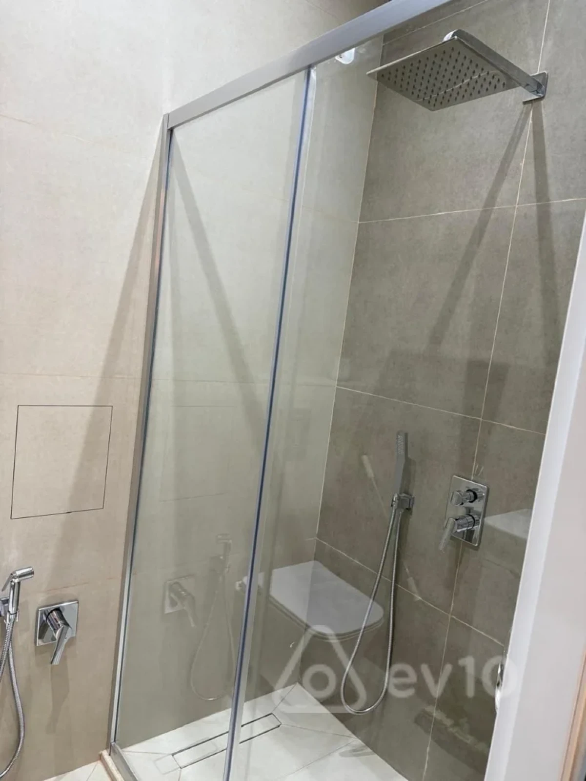 Kirayə verilir 1 otaqlı yeni tikili 50 m²