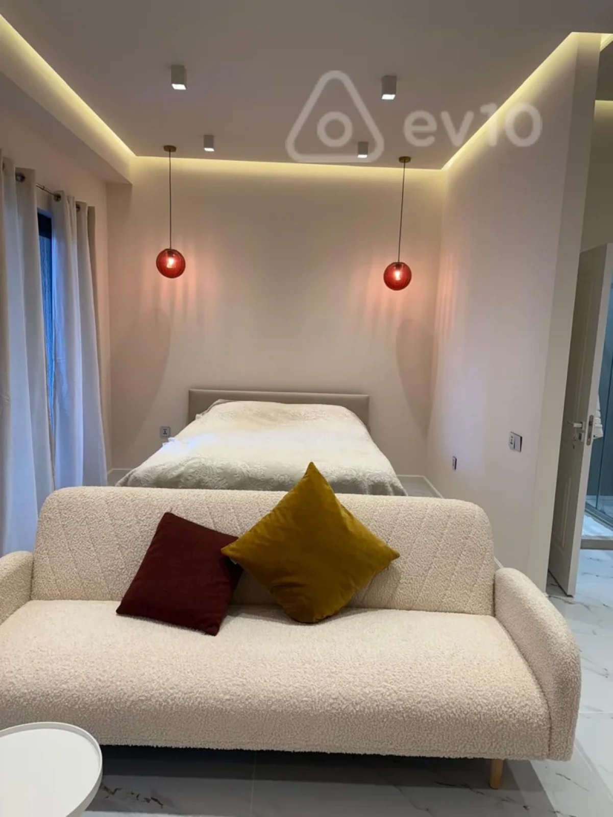 Kirayə verilir 1 otaqlı yeni tikili 50 m²