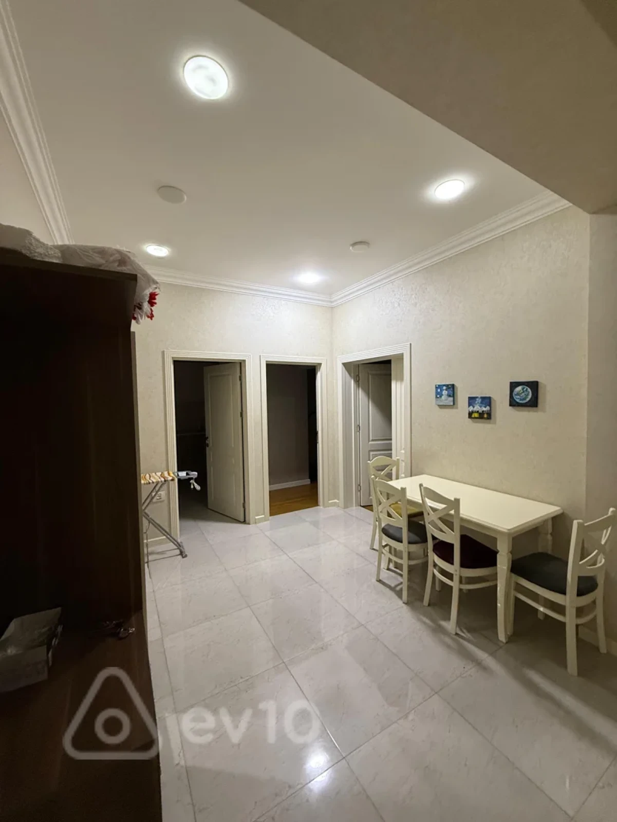 Kirayə verilir 3 otaqlı yeni tikili 90 m²