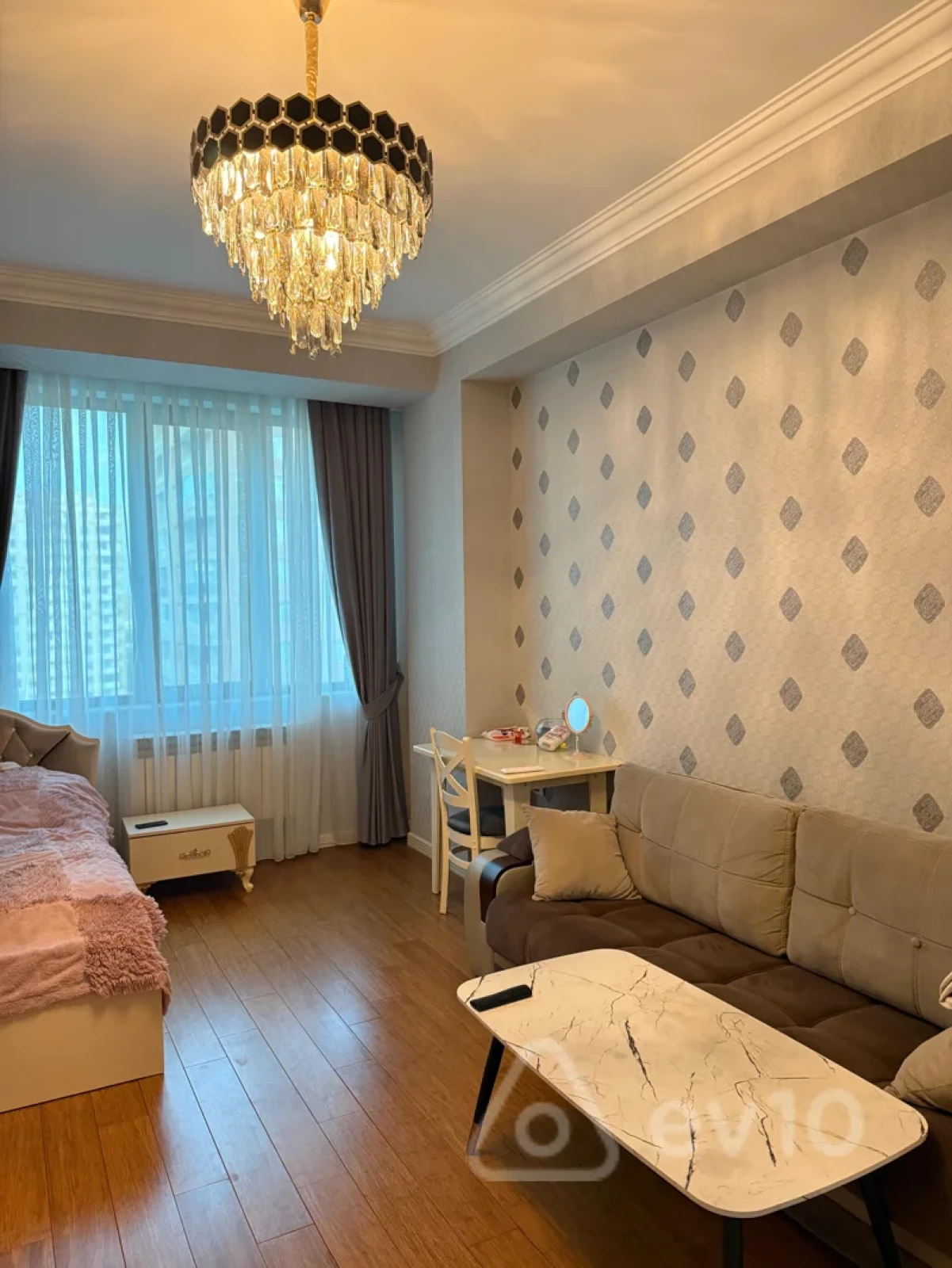 Kirayə verilir 3 otaqlı yeni tikili 90 m²