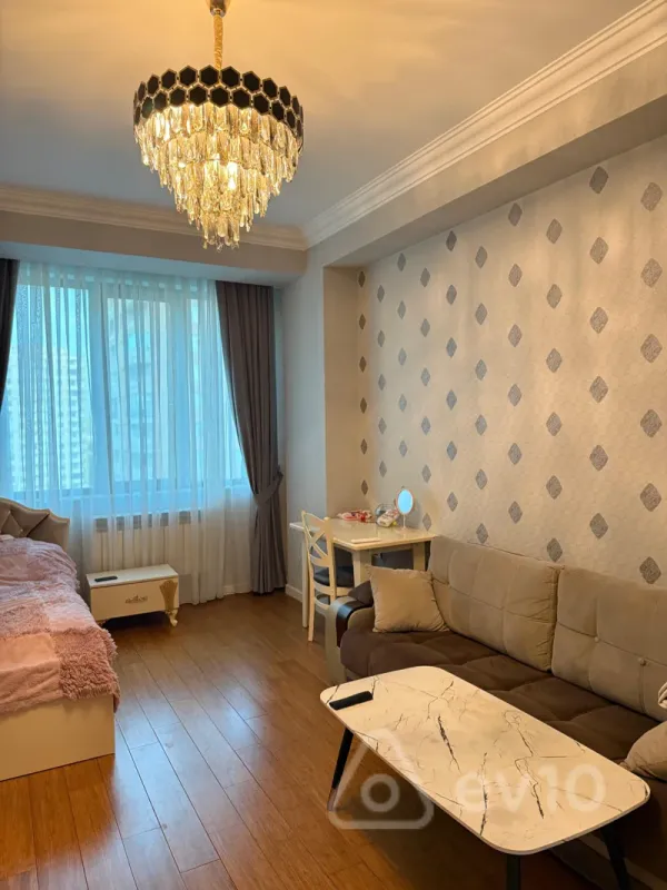 Kirayə verilir 3 otaqlı yeni tikili 90 m²