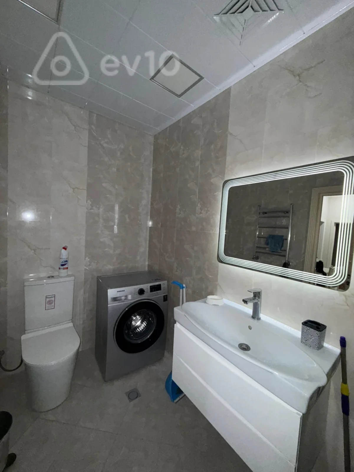 Kirayə verilir 3 otaqlı yeni tikili 90 m²