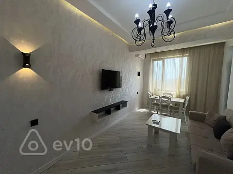 Kirayə verilir 3 otaqlı yeni tikili 100 m²