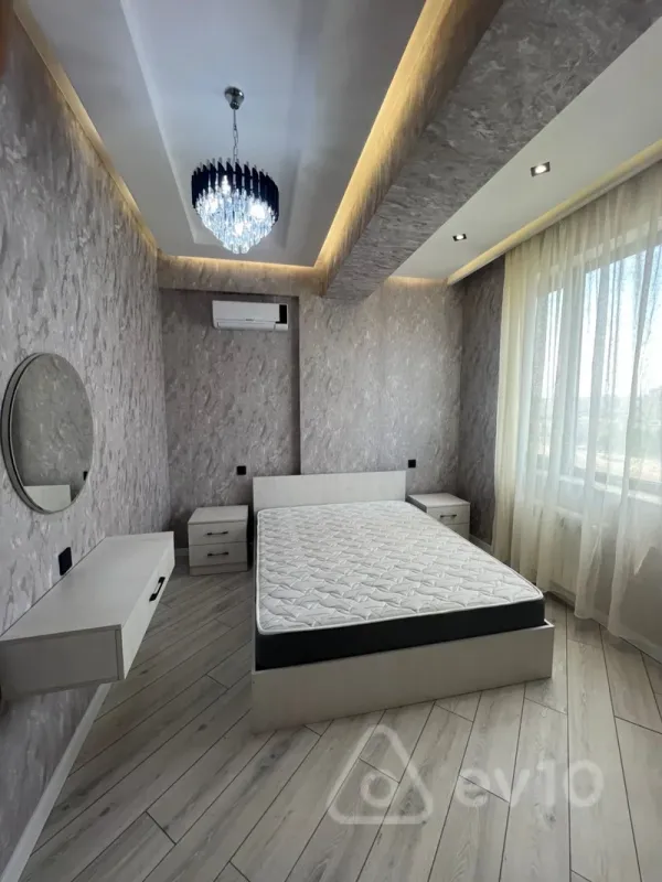 Kirayə verilir 3 otaqlı yeni tikili 100 m²