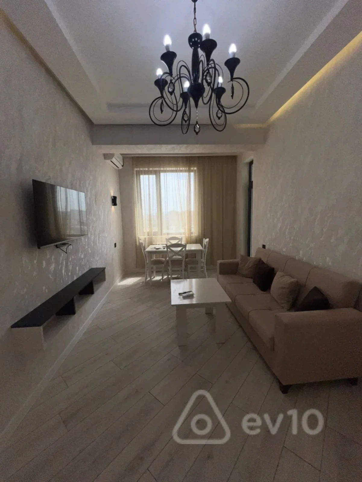 Kirayə verilir 3 otaqlı yeni tikili 100 m²