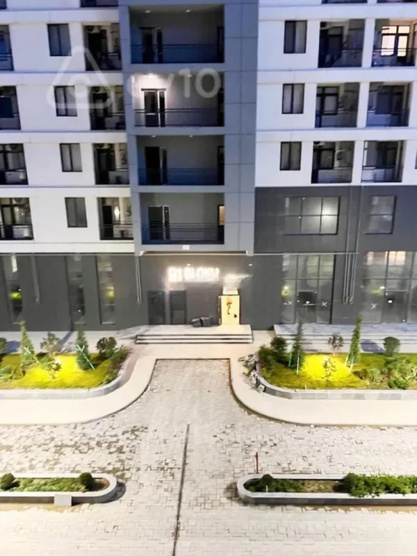 Kirayə verilir 3 otaqlı yeni tikili 80 m²