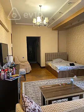 Kirayə verilir 2 otaqlı yeni tikili 76 m²