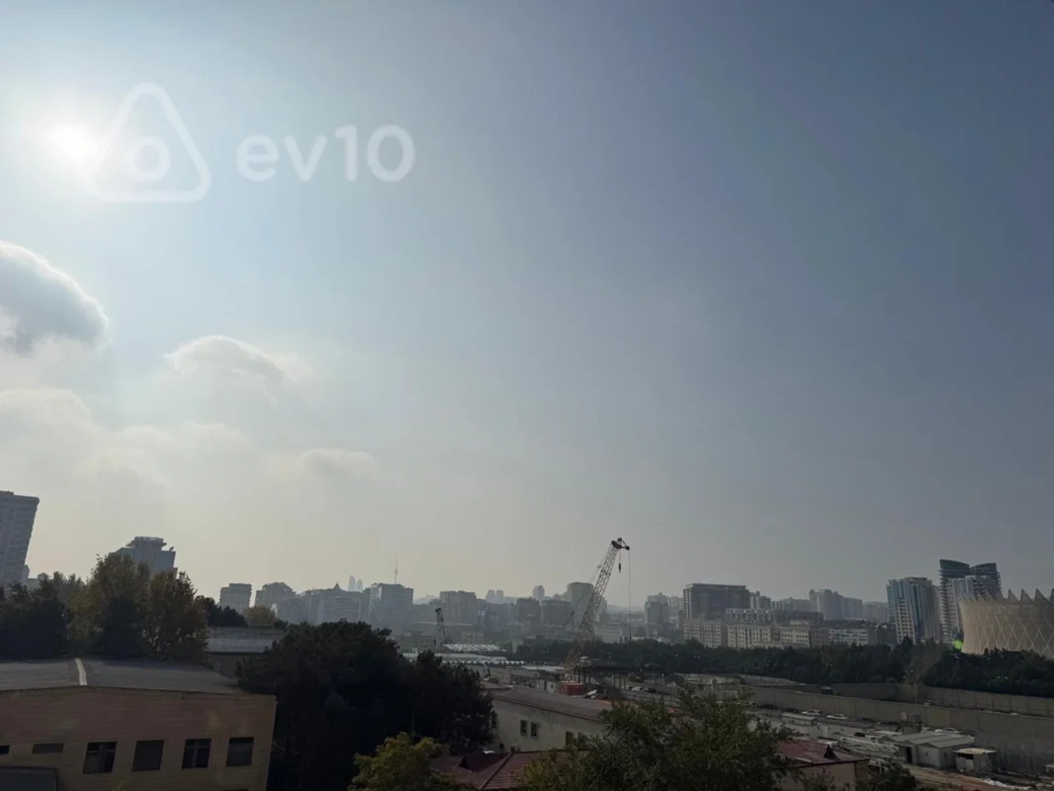 Kirayə verilir 3 otaqlı yeni tikili 145 m²