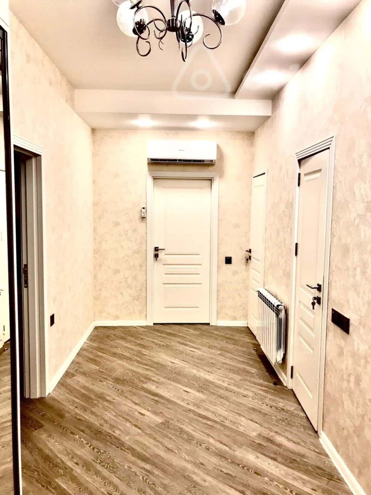 Kirayə verilir 3 otaqlı yeni tikili 110 m²
