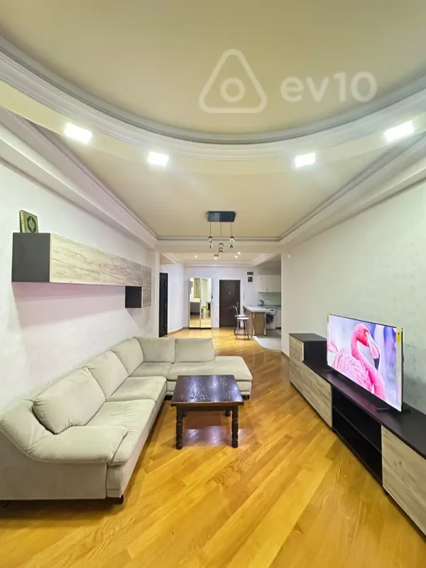 Kirayə verilir 3 otaqlı yeni tikili 110 m²